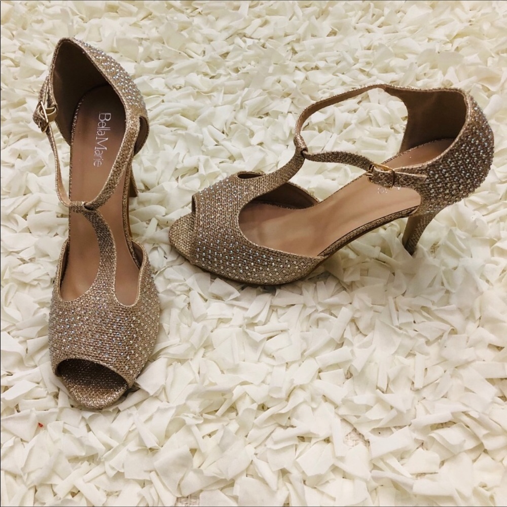 Belle Marie gold glitter rhinestone heels ✨✨